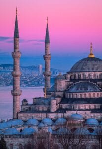 "Hagia Sophia in Istanbul, a stunning architectural masterpiece blending Byzantine and Ottoman influences. Europa Travel Hub offers guided tours to explore this iconic landmark."